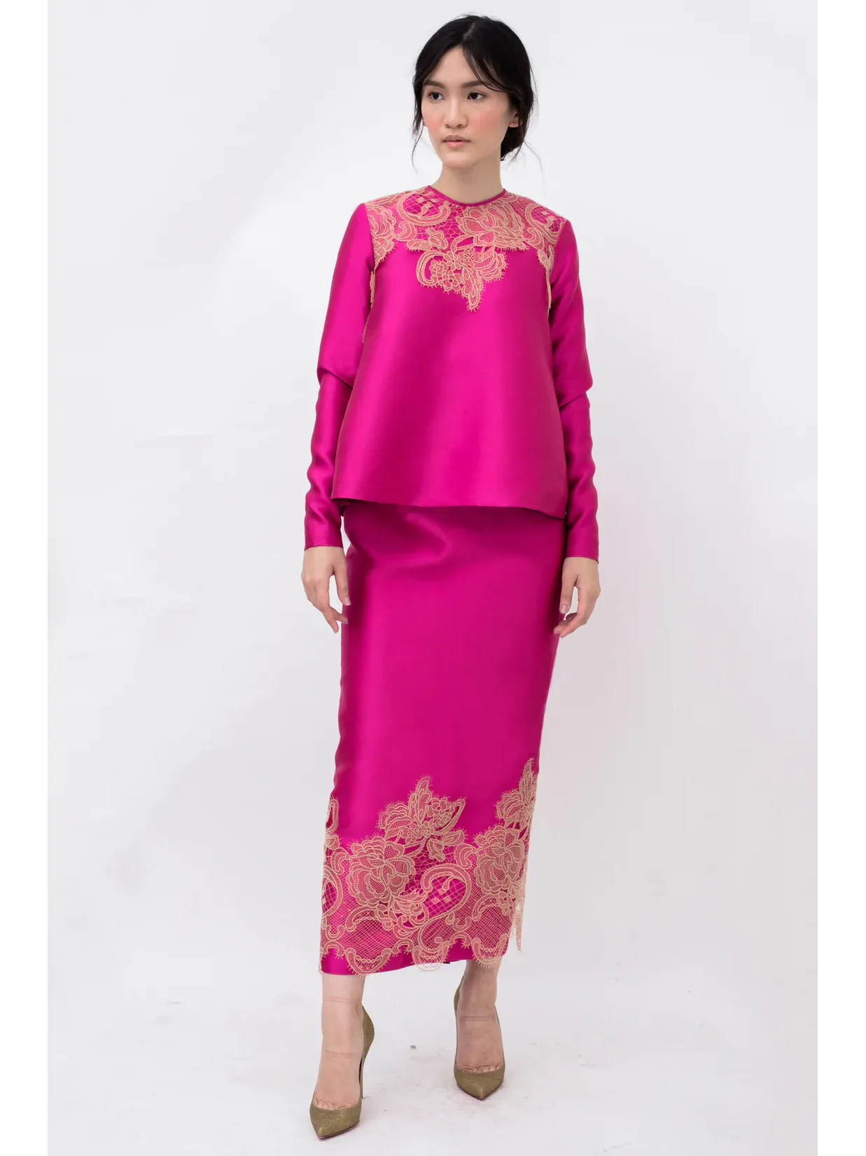 Arared Clemence Baju Kurung Kedah Lace Pink